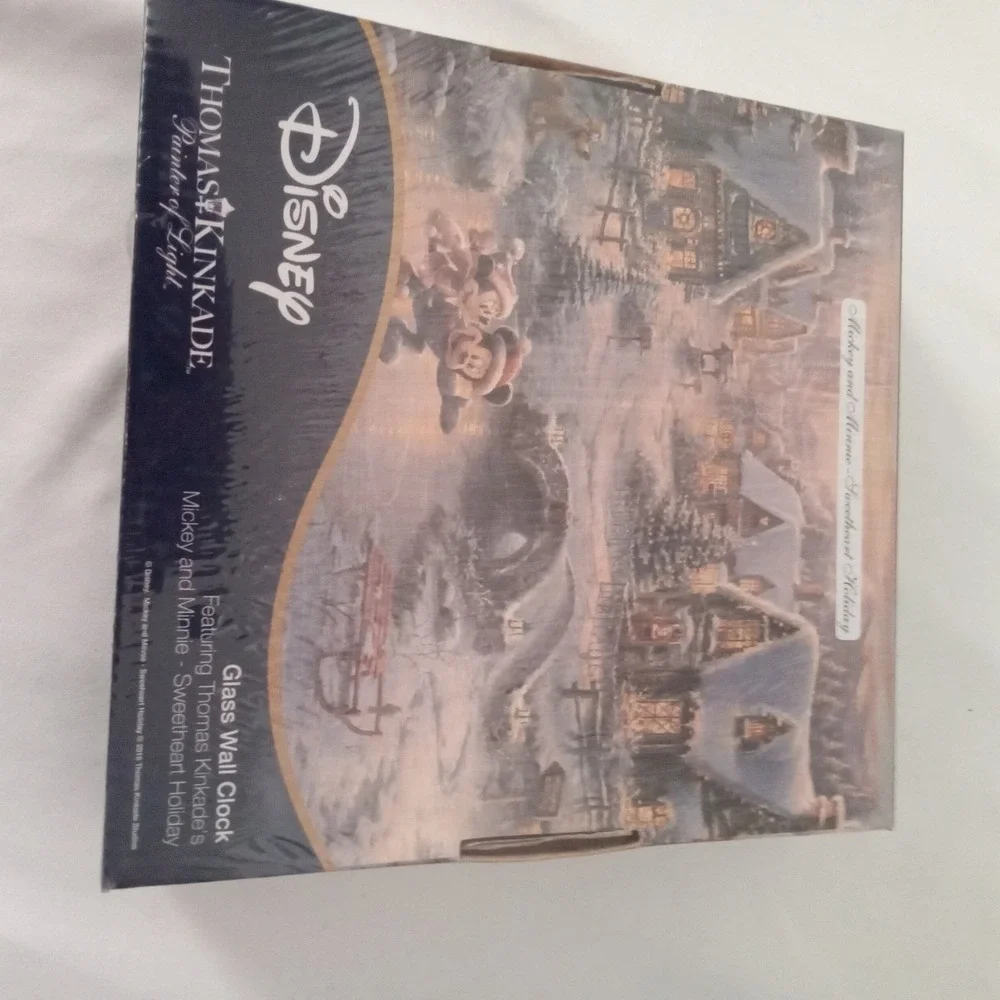 Disney Thomas Kinkade Mickey Minnie Sweetheart Holiday Glass Wall Clock Limited